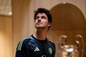 球迷赞拉门斯：看着就值得信赖；今年的签约都很符合红魔DNA